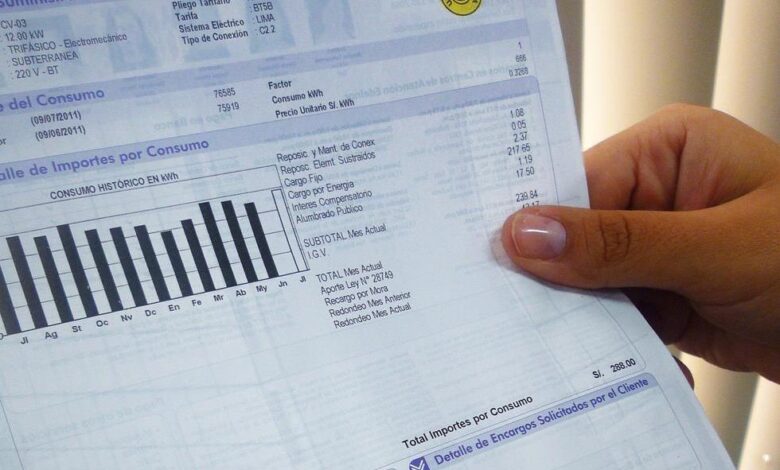 Tarifas eléctricas en Perú 2026: factores que impactan el precio y cómo defenderte